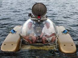 RS 2000 submersible at surface